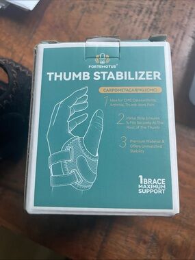 Fortemotus Thumb Stabilizer Brace  for Right hand. Size Large. New in Packaging